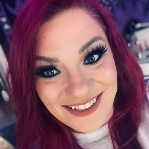 Meet your Posher, Denishia